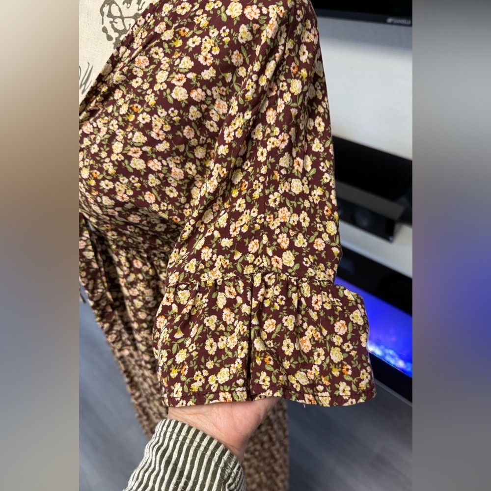LunaChix Floral Tie-Front Maxi Dress - Boho Short Ruffle Sleeve - XS - Picture 5 of 13